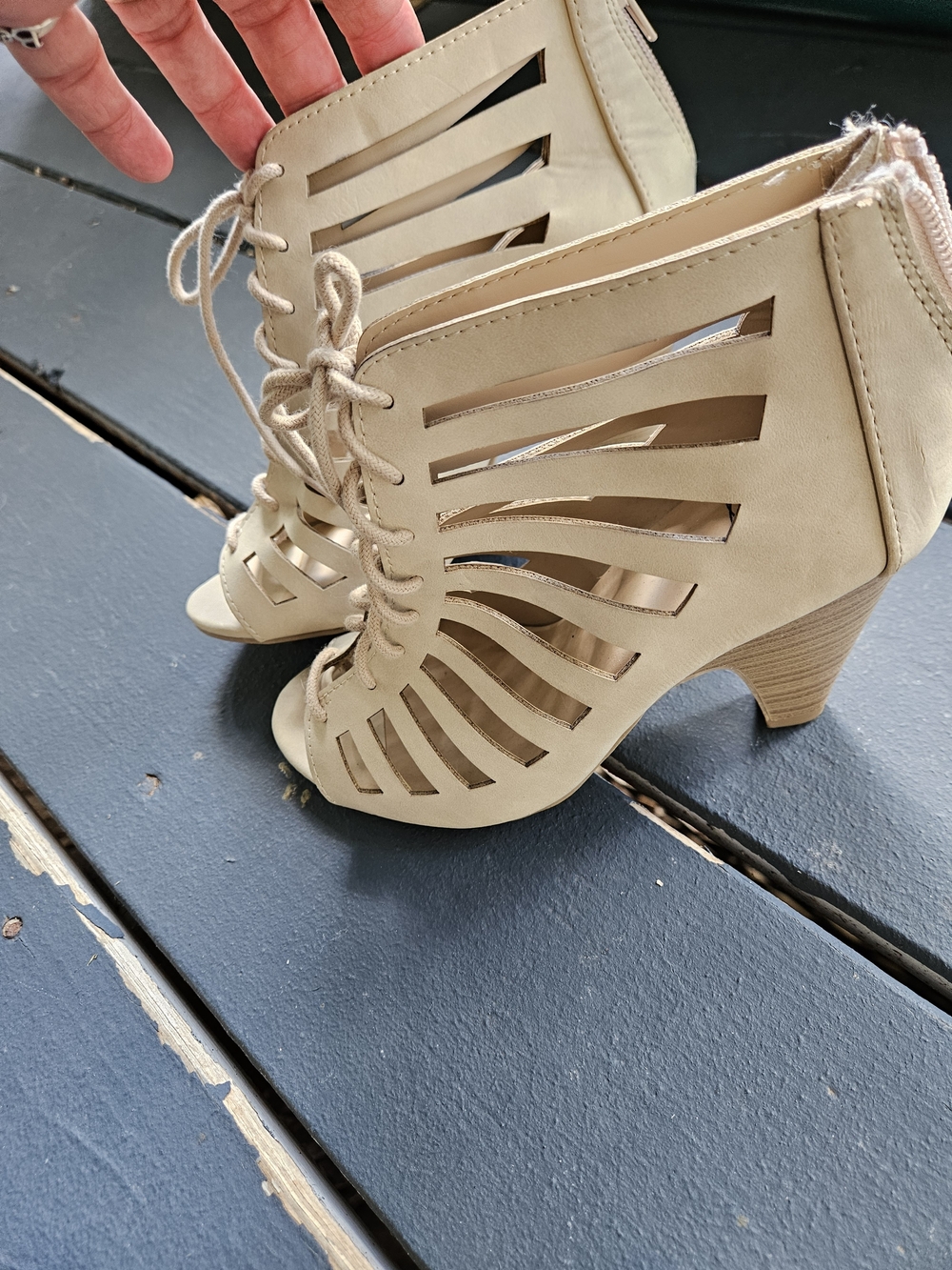 Source Unknown Beige Cutout Lace-Up Heeled Sandals